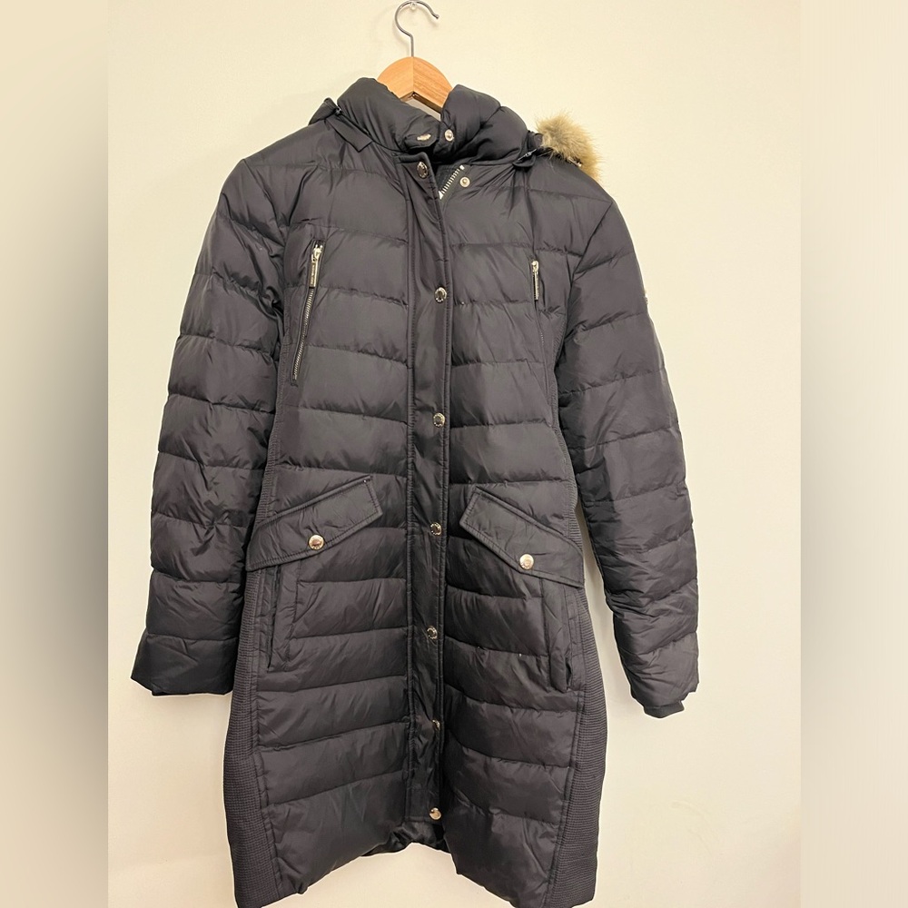 Black Michael kors puffer jacket with fur lined hood